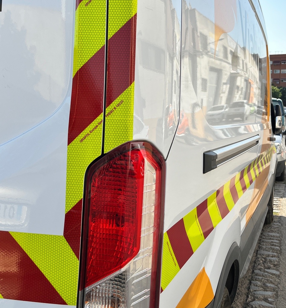 REFLECTANTE ORALITE VC612 MICROPRISMATICOS NIVEL3 CHEVRON AMARILLO FLUO/ROJO 141X9 MTS KIT 2 UND. 