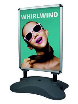 [TA1103] DISPLAY DE SUELO ARTICULADO 841X594- A1 (WHIRLWIND)