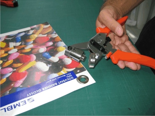 [82HEPPY11] EMBLEM HEPPY 11 PRENSA OLLAOS 11mm PORTATIL